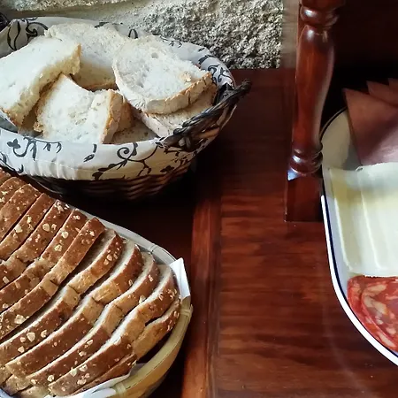 Vella Da Rivera O Sisto