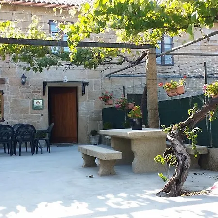 Casa Rural Vella Da Rivera * O Sisto