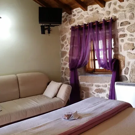 Country house Casa Rural Vella Da Rivera O Sisto